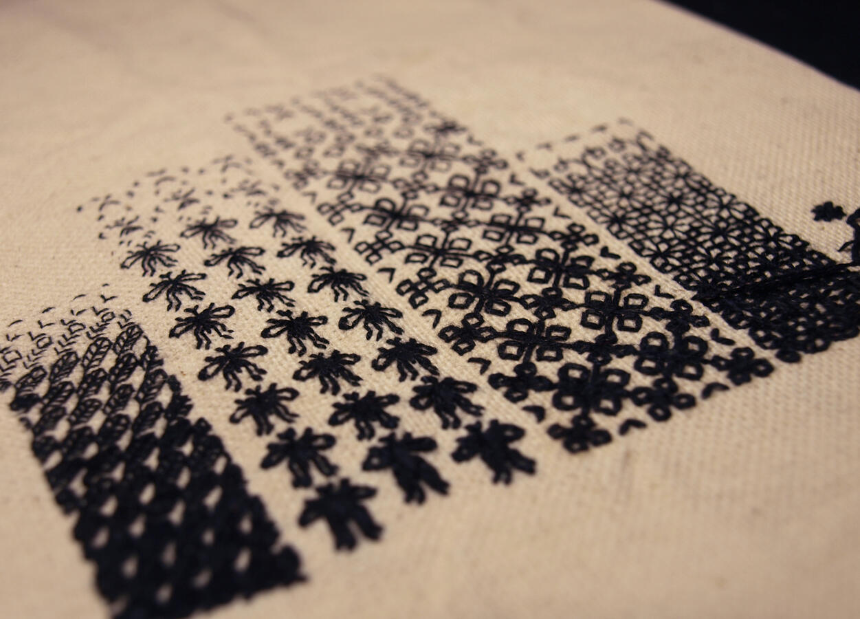 Ejercicios de blackwork, 2021. Blackwork sobre lona costeña, hilo mercerizado de algodón tipo mouliné marca DMC.