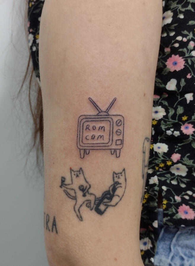 Tatuaje recién hecho, handpoke (2022)